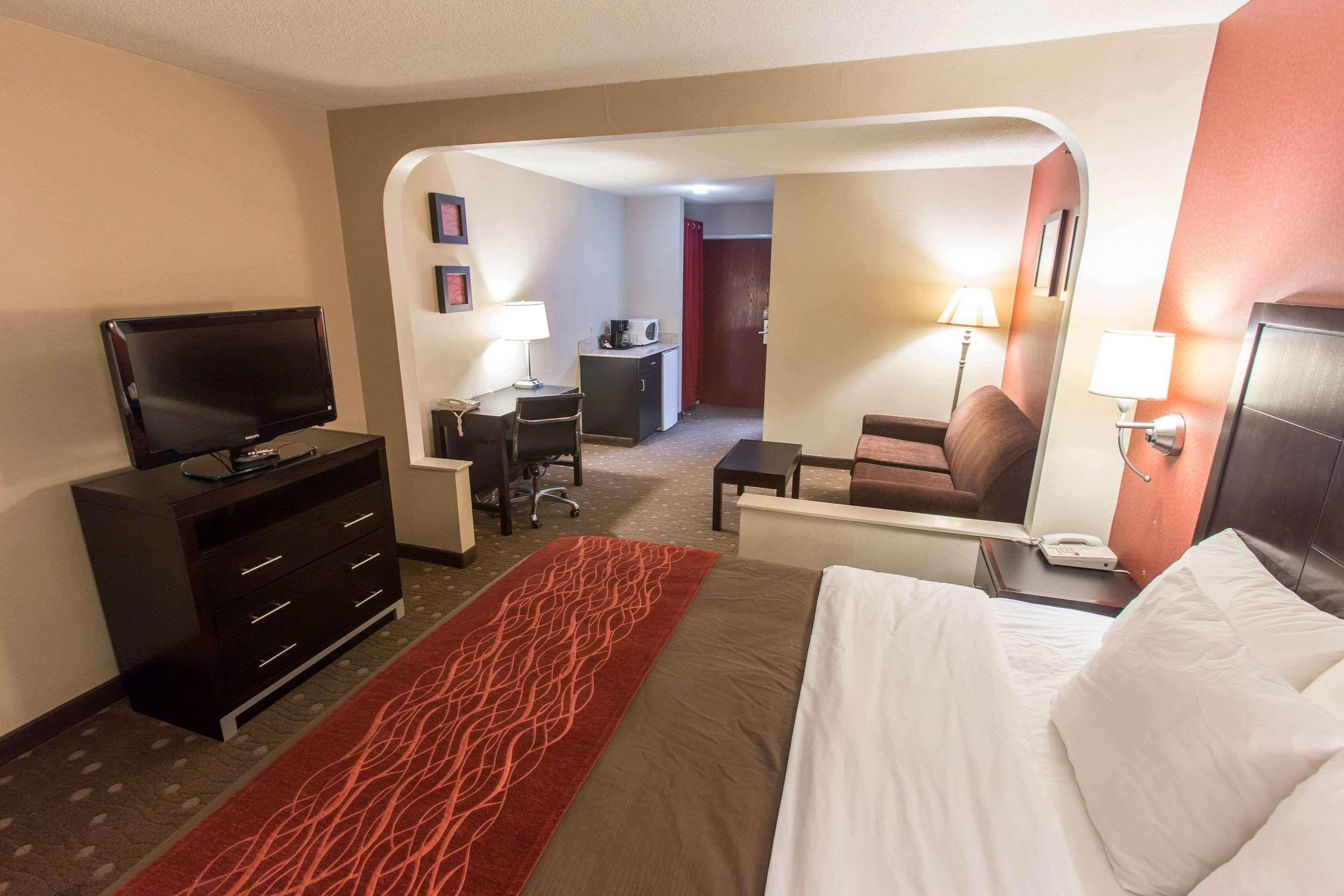 Comfort Inn 3*