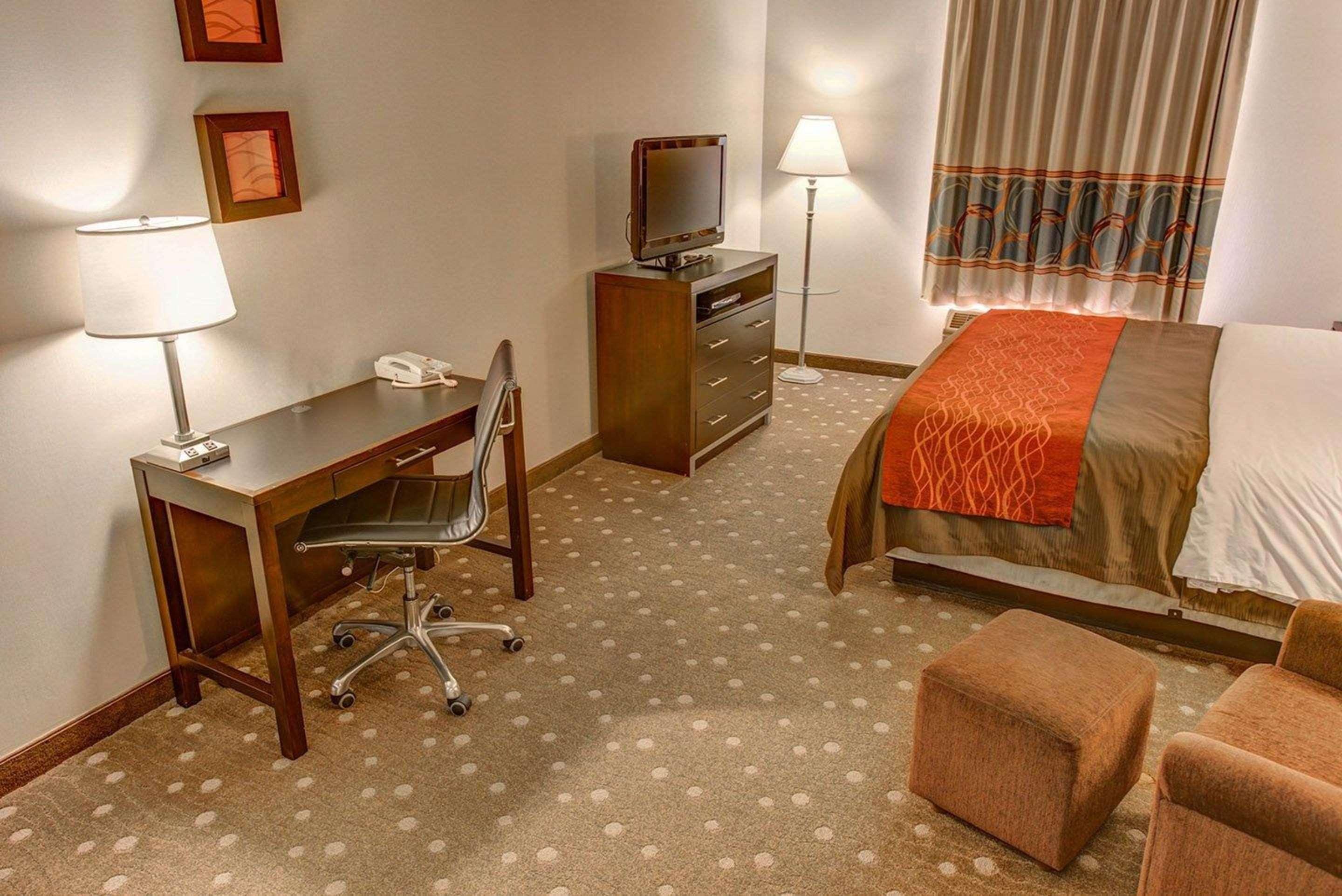 Comfort Inn 3*